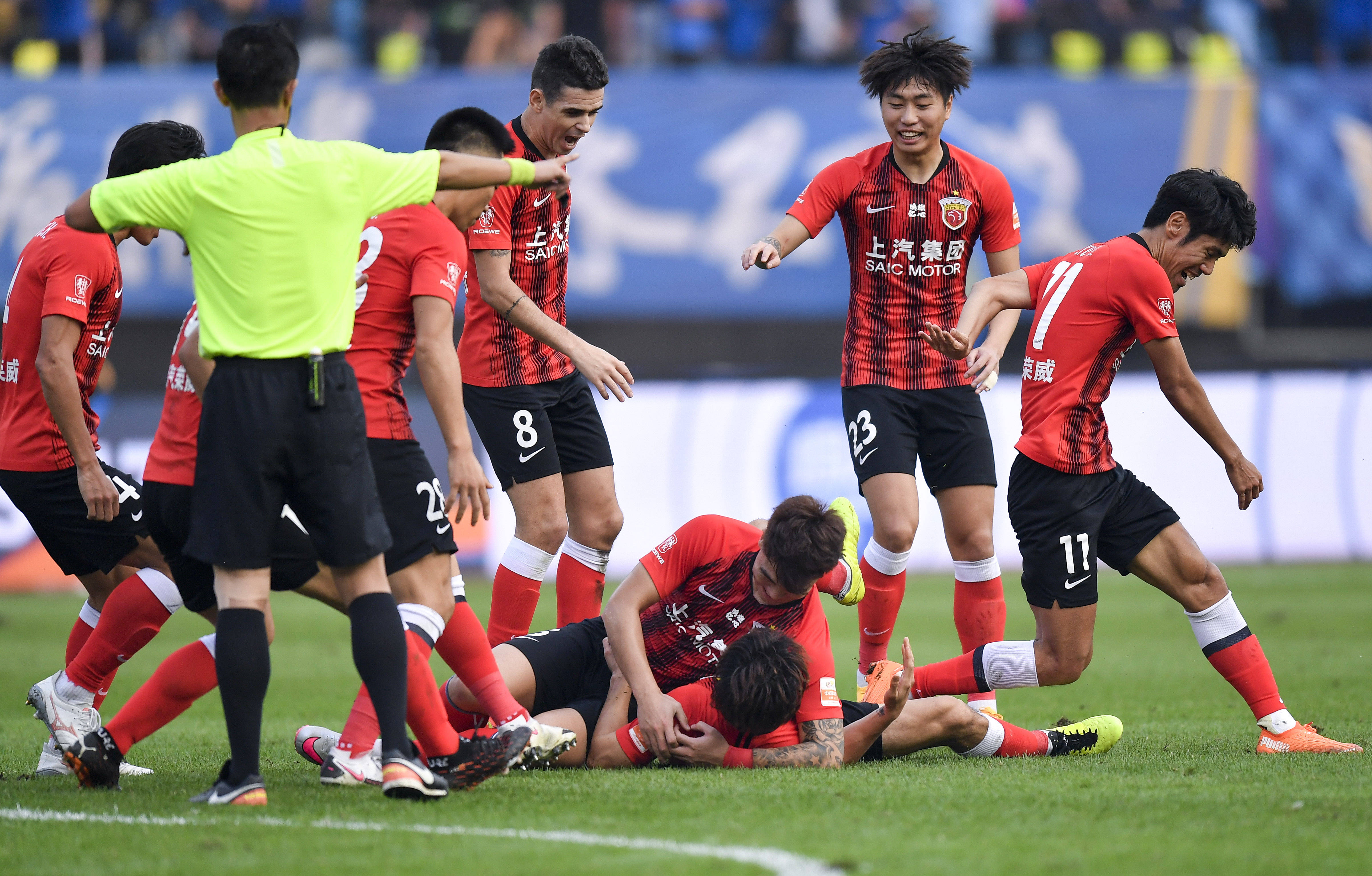 鹿本赛季仅 鹿本赛季仅