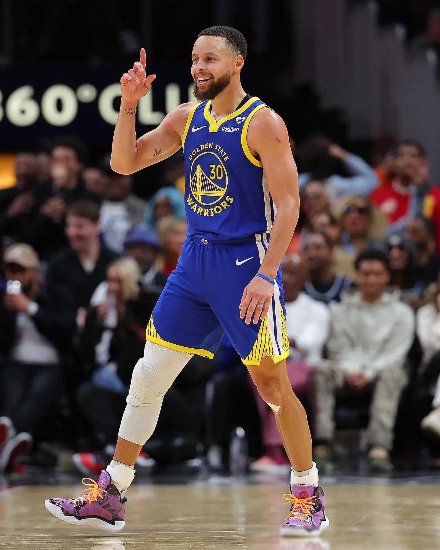 赛建立更多 赛建立更多